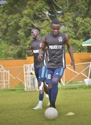 Emmanuel Mugume in training 