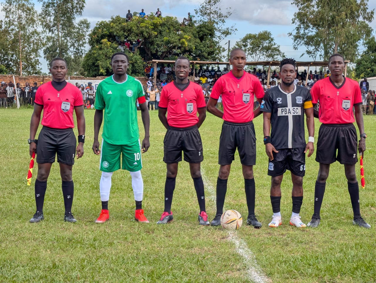 Onduparaka FC captain (Green) Mose Abiti is ready to roar at Luo grounds. ( Photo credit: Ondu Media).